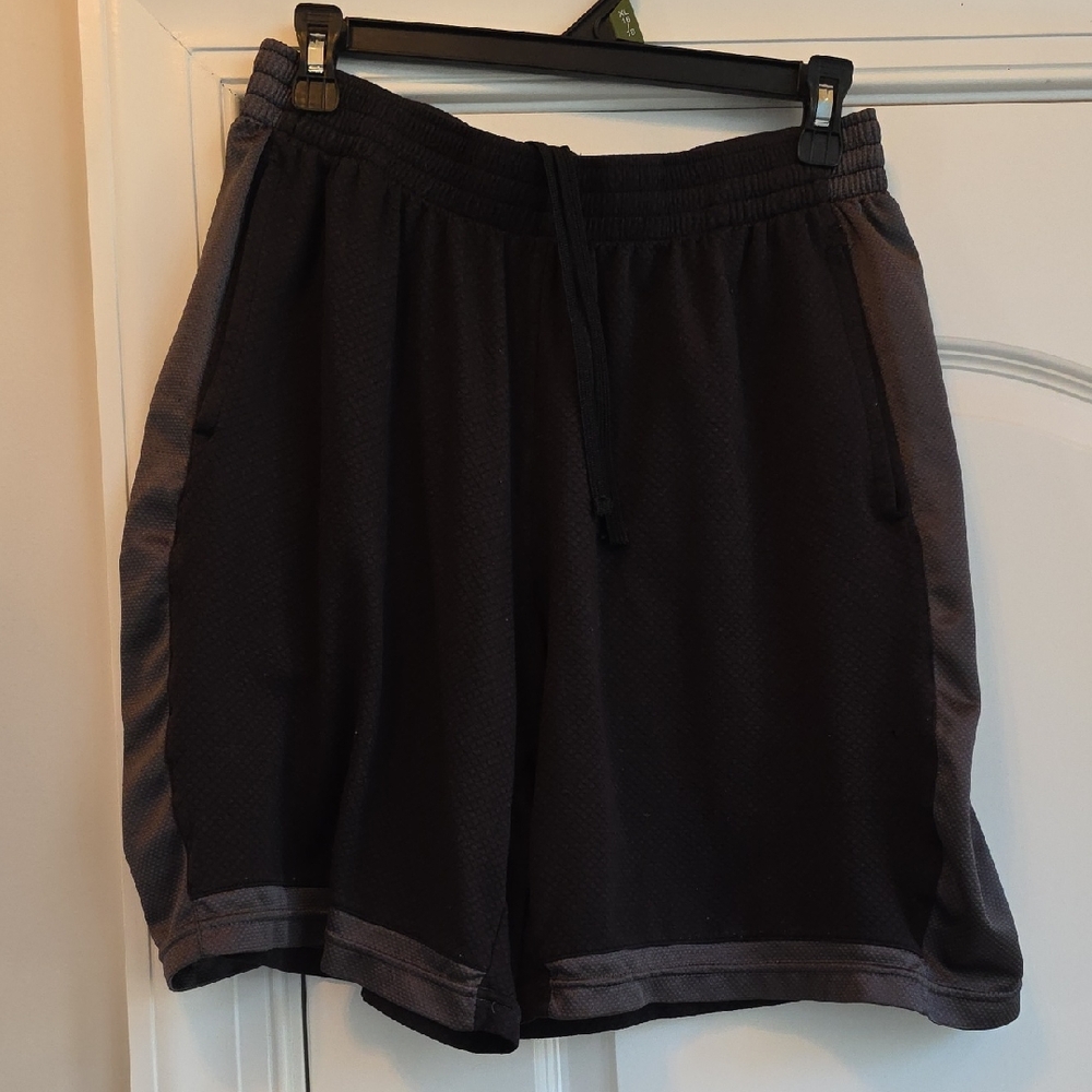 Champion Men's Black And Grey Athletic Wear Gym Shorts
